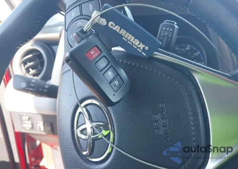 2017 Toyota Rav4 Xle z USA, uszkodzony, nr VIN JTMRFREV3HJ119813